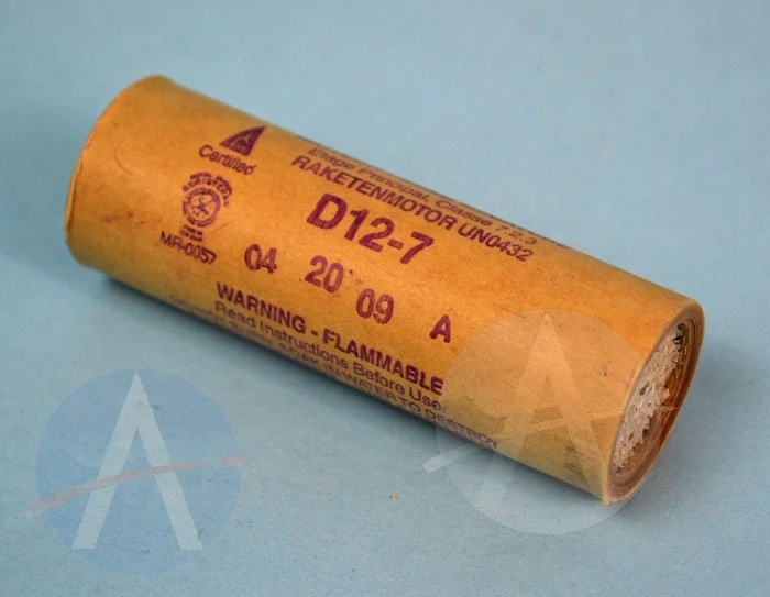 Estes Motors - D12-7 3 Estes Motors - D12-7